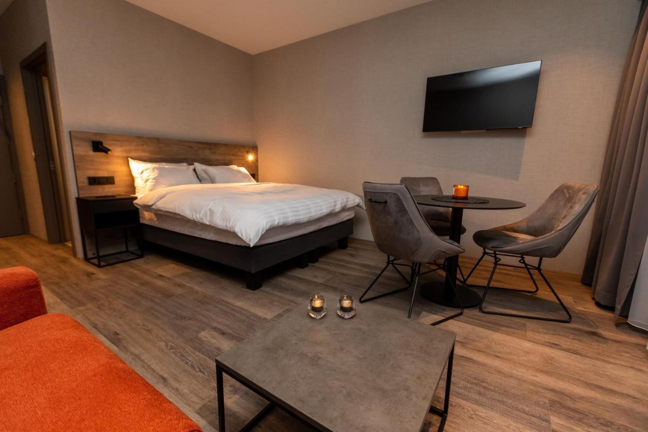 Hotel Halond アークレイリ エクステリア 写真